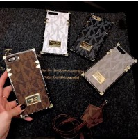 iPhoneケースMICHAEL KORS マイケルコース iPhoneXS / X ケース