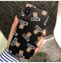 モスキーノ iphoneXS MAXケース Moschinoブランド アイフォンXS/XR/Xカバー iphone8/7/6S/6 PLUSケース 偽物 くま