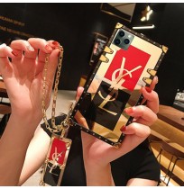 サンローラン Saint Laurent IPhone 11/11 Proケース 11 Pro Max イヴサンローラン ブランド コピー アイフォンXS/XS MAX対応カバー huaweip20 proケース 女子