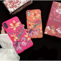 gucci iPhoneXS/XR/XsMAXケース いちご galaxyS10/s10plusカバー