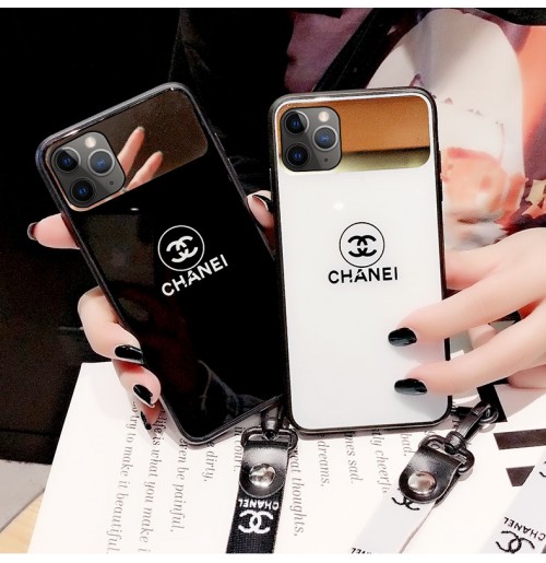 カリで CHANEL CHANEL iPhone 11 ケースの通販 by まるまん's shop