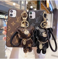 ぬいぐるみ ルイヴィトン iPhone 12/11/11 proスマホケース Louis Vuitton アイホン 11 pro maxカバー 可愛い熊 iphone XS/XS MAXケース 人気 女性向け iPhone x/xrケース 送料無料