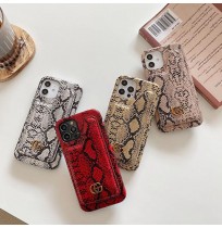 おしゃれ Gucci iPhone 12/12mini/12proケース 蛇柄 グッチ GALAXY S20/S10+携帯カバー かっこいい iphone 11/11pro/11pro maxスマホケース カード差し入れ ギャラクシー NOTE 20/10カバー ファッション iPhone xr/x/xs max/xs携帯ケース 送料無料