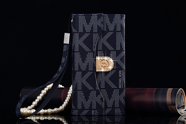 michaelkors iPhone8ケース