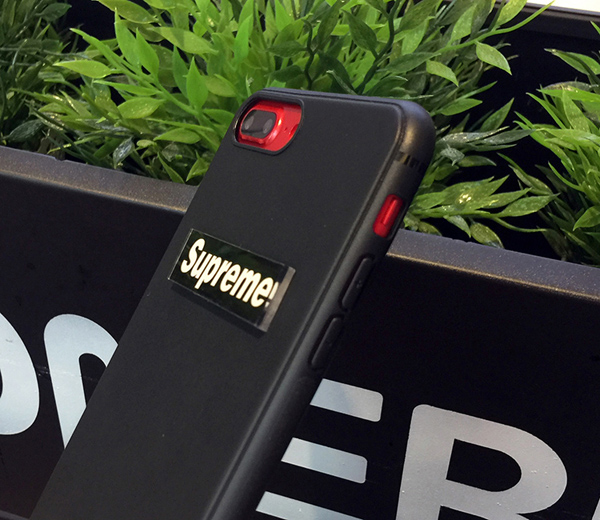 Galaxy S6 edge カバー supreme