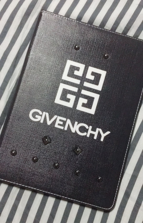 givenchy ipad mini 4 ケース ノースリーブ