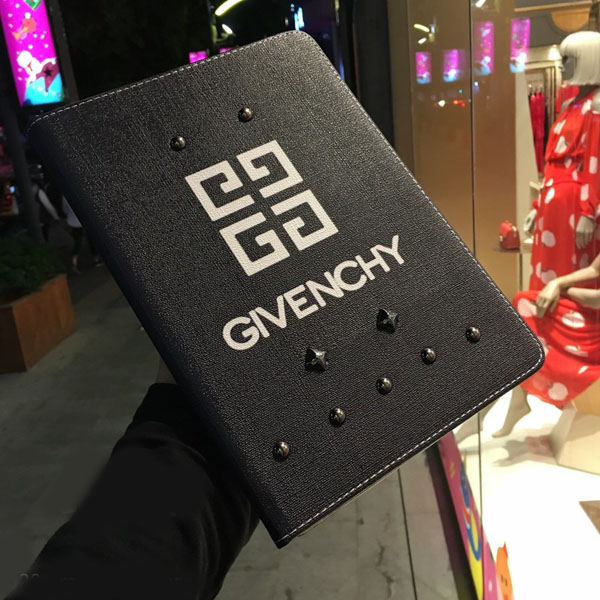 ジバンシィ givenchy iPad mini4ケース