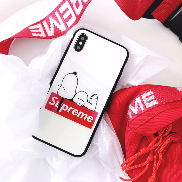 supreme iphone8 ガラスケース スヌーピー