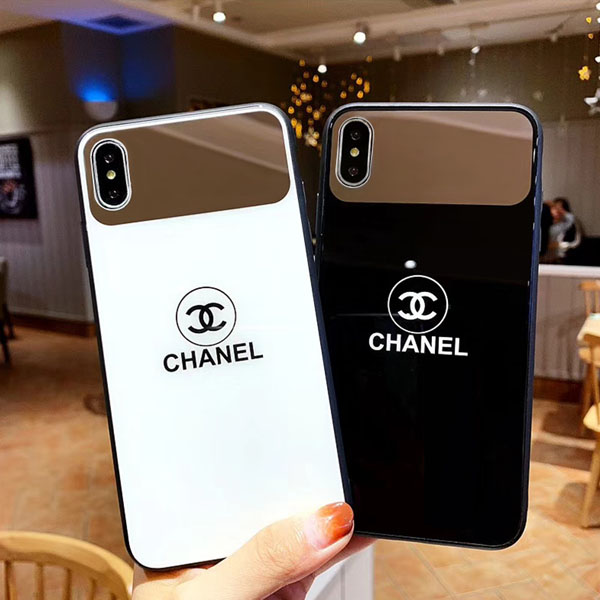 背面に鏡付きスマホケース CHANEL アイフォンXsケース