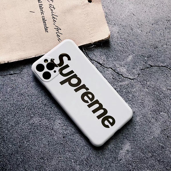 supreme iPhone 11 pro maxカバー