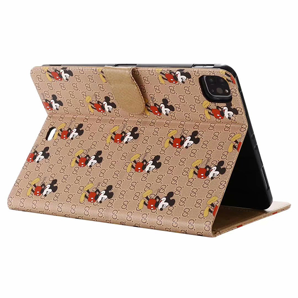 Gucci o Louis Vuitton? Así son los accesorios más 'cool' para tu iPad