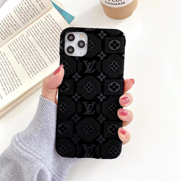 lv iphone 11ケース