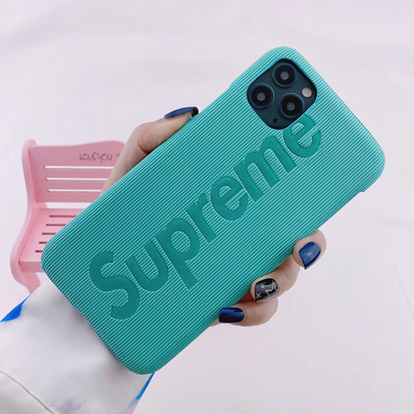 supreme iPhone 11ケース