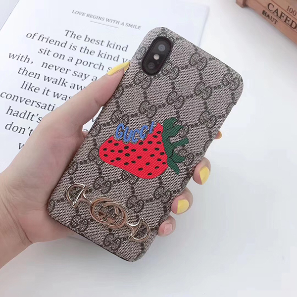 gucci iphone 12pro maxケース