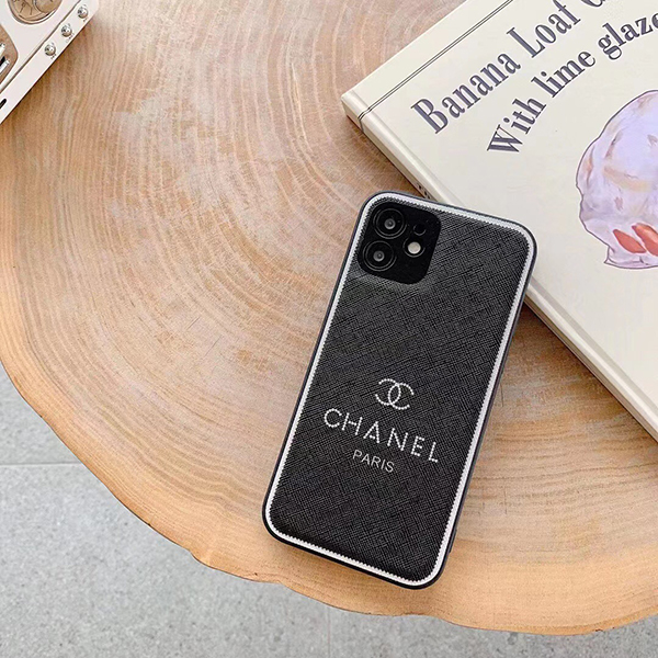 chanel iphone 11 proケース