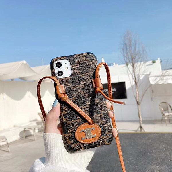 クロムハーツ iphoneXSMAXケース 偽物 Chrome hearts アイフォンXR